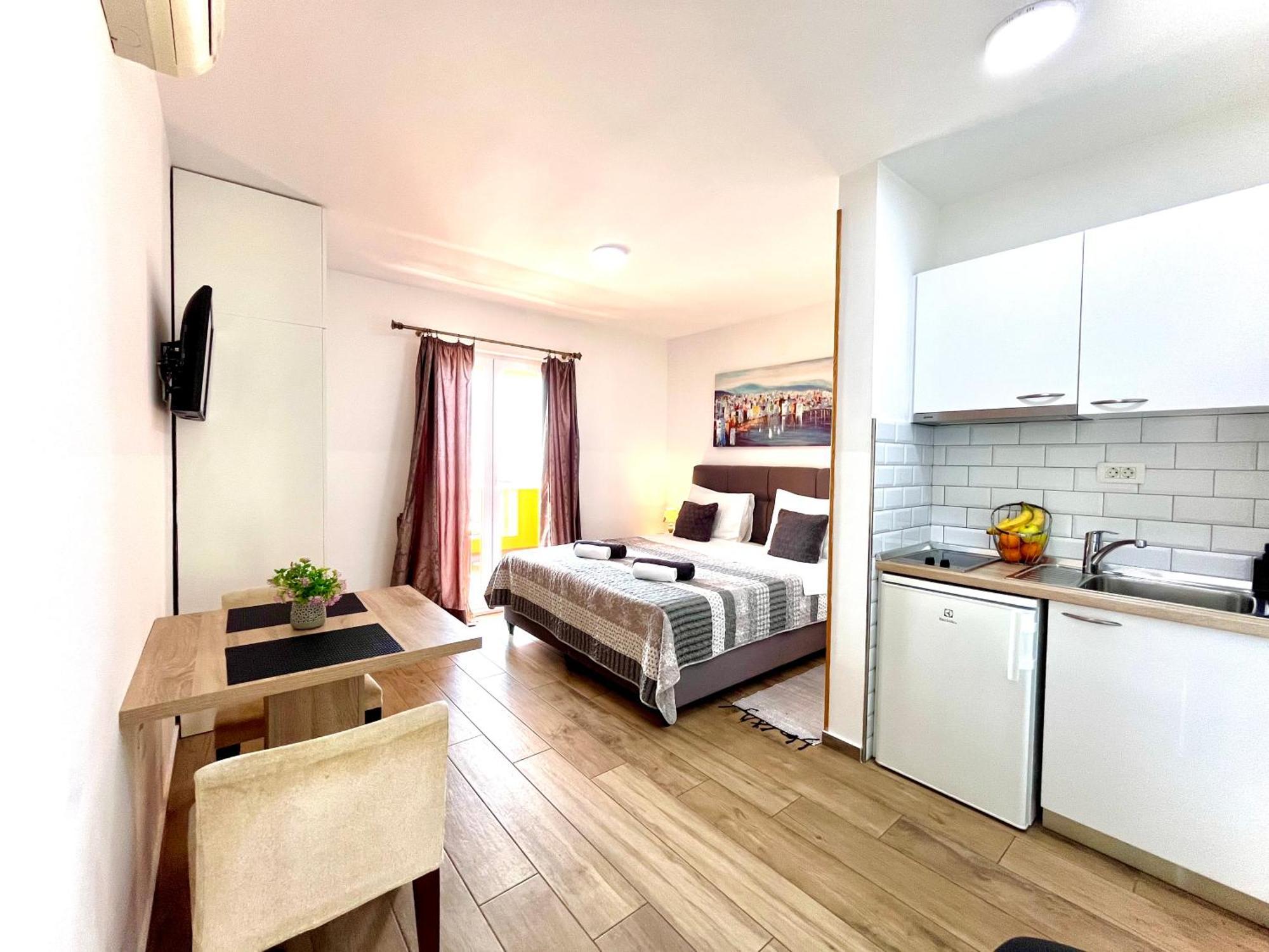 Apartments Sunset 믈리니 객실 사진